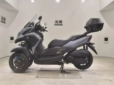 Yamaha TORI CITY 300 лот № 2764 оценка 5  с аукциона в Японии 2