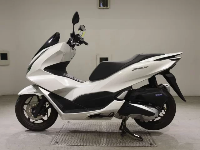 Honda PCX125-4