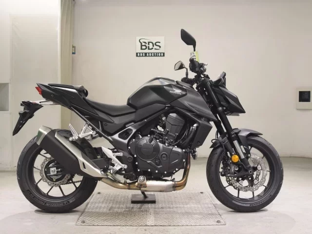 Honda CB750HORNET лот № 5323 оценка 8  с аукциона в Японии