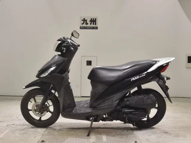 Suzuki ADDRESS110-2