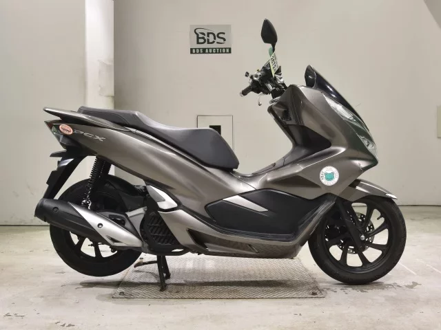 Honda PCX125-3