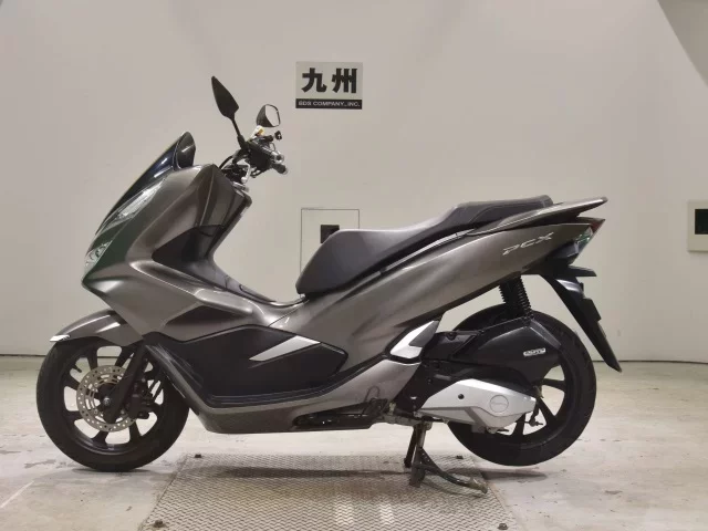 Honda PCX125-3