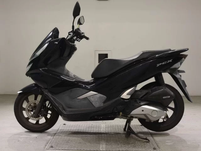 Honda PCX125-3