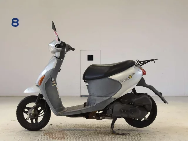 Suzuki LET S4
