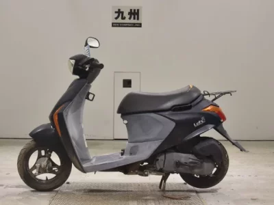 Suzuki LET S5