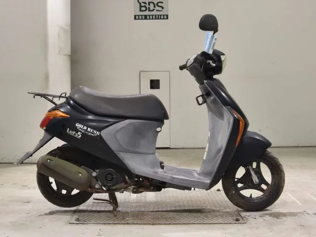 Suzuki LET S5