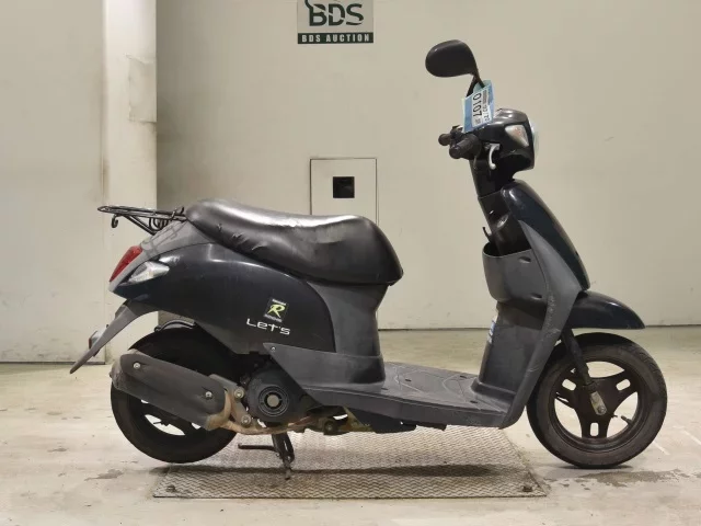 Suzuki LET S