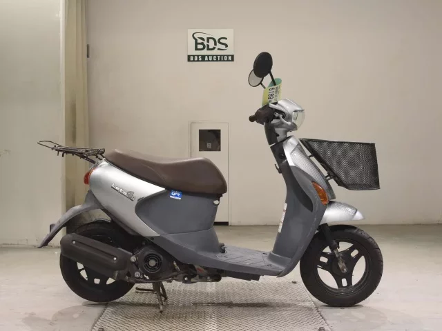 Suzuki LET S4