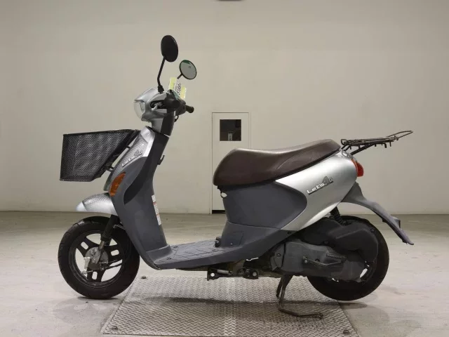Suzuki LET S4