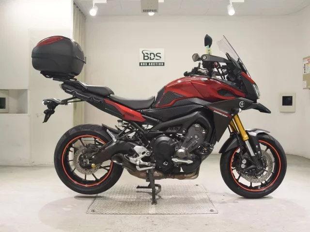 Yamaha MT-09 лот № 5060 оценка 5  с аукциона в Японии
