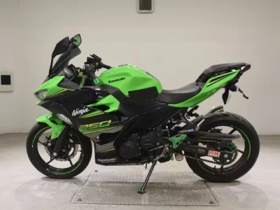 Kawasaki NINJA250-2  с аукциона в Японии