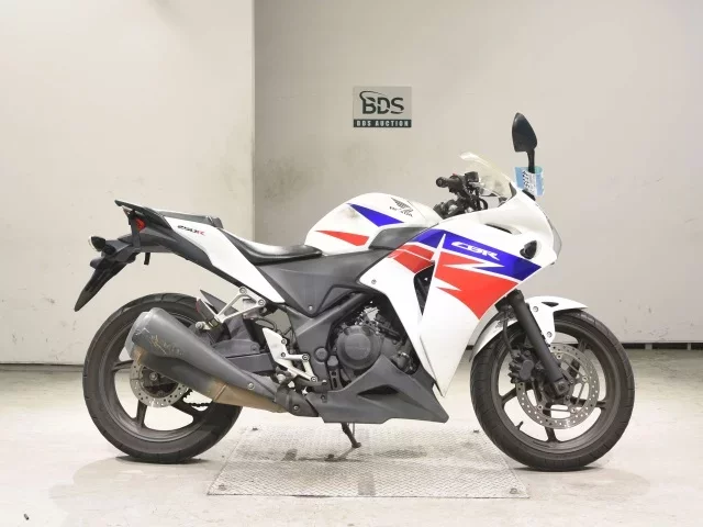 Honda CBR250R