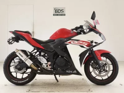 Yamaha YZF-R25A
