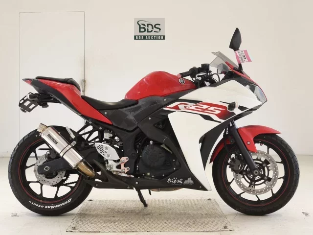 Yamaha YZF-R25A