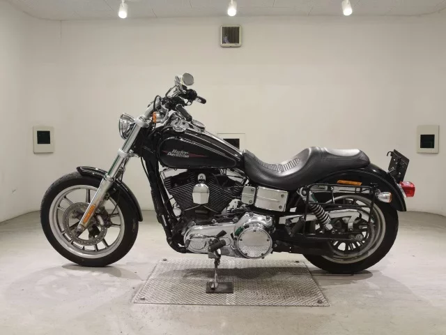 Harley-Davidson HARLEY FXDL1580