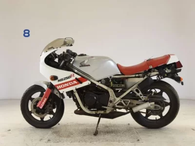 Honda NS250R SHO LOUIS NOT EQUIPPED