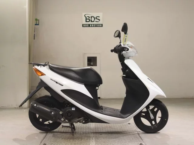 Suzuki ADDRESS V50