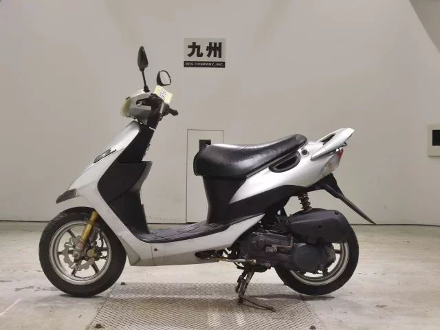Suzuki ZZ