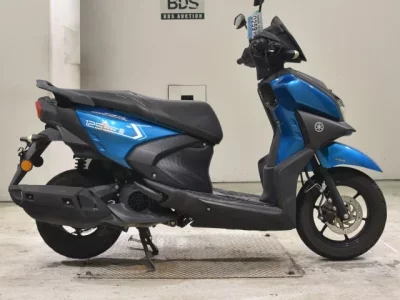 Yamaha CYGNUS RAYZR
