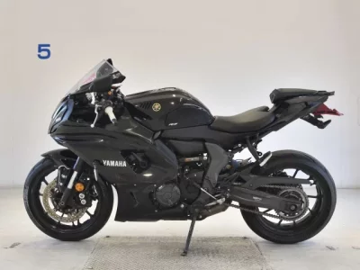 Yamaha YZF-R7-2