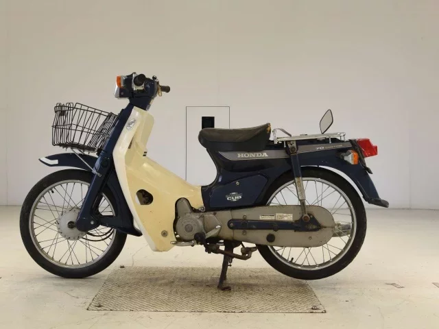 Honda C70
