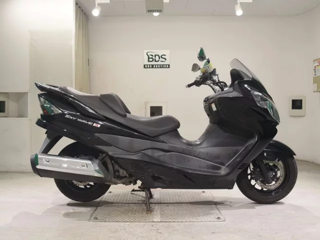 Suzuki SKYWAVE 250S-3