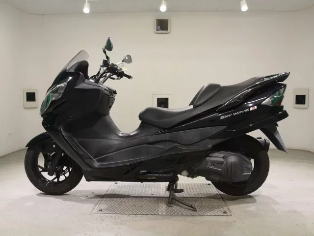 Suzuki SKYWAVE 250S-3