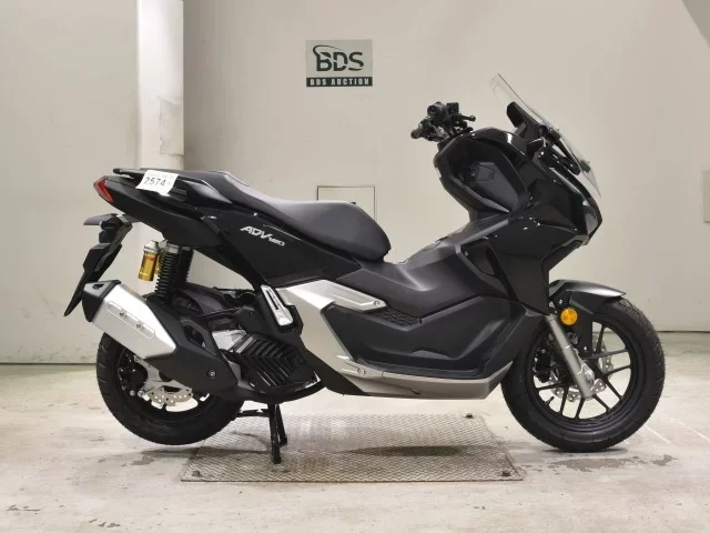 Honda ADV160