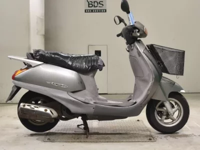 Honda LEAD 100