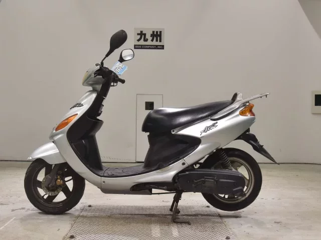Yamaha AXIS100