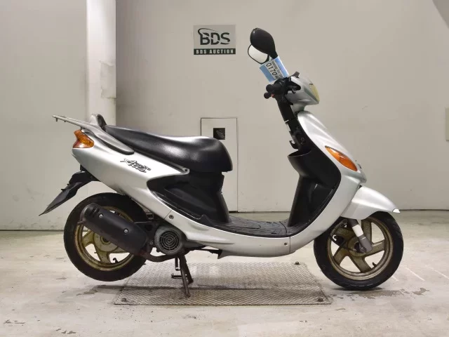 Yamaha AXIS100