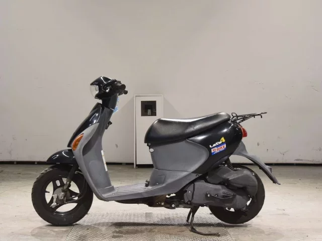 Suzuki LET S4