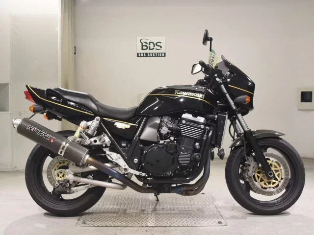 Kawasaki ZRX1100 лот № 5095 оценка 4  с аукциона в Японии