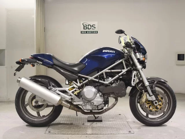 Ducati  MONSTER S4 лот № 7599 оценка 4  с аукциона в Японии