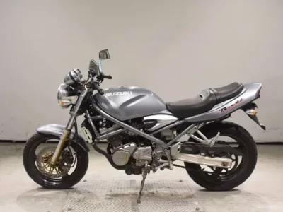 Suzuki BANDIT250-2
