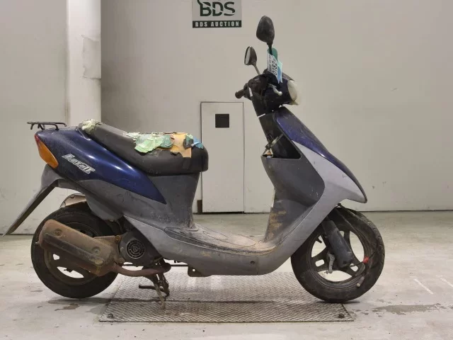 Suzuki LET S2
