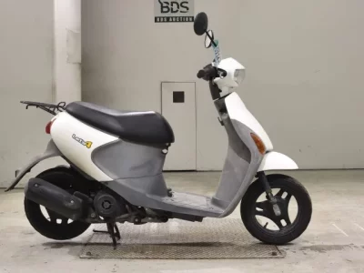 Suzuki LET S4