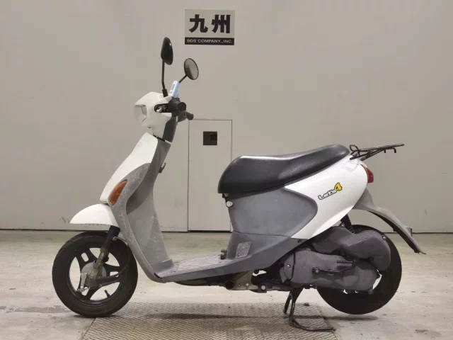 Suzuki LET S4