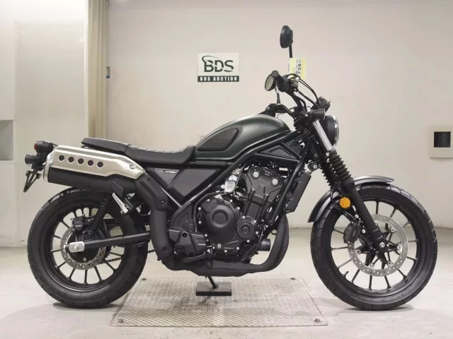 Honda CL500 лот № 7739 оценка 9  с аукциона в Японии