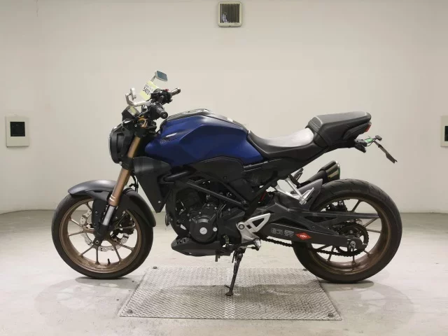 Honda CB250RA