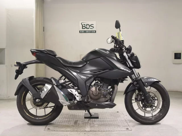 Suzuki JIKUSA-250 лот № 5397 оценка 4  с аукциона в Японии