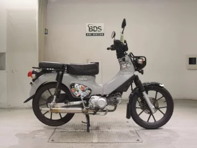 Honda CROSS CUB 110-3