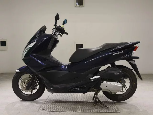 Honda PCX125-2