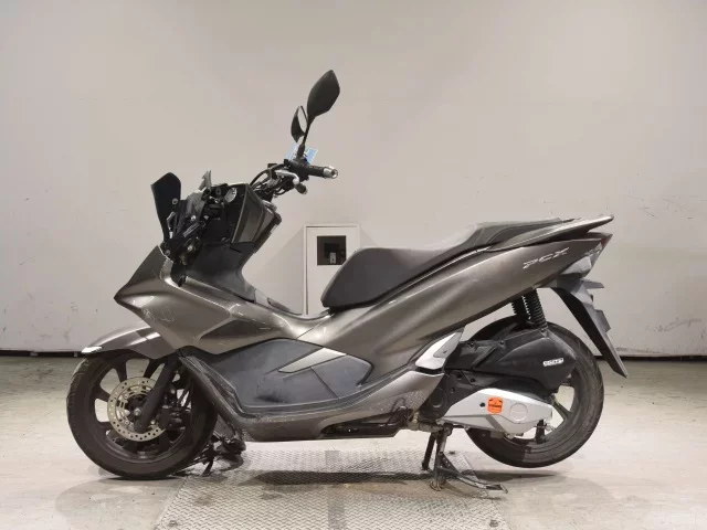 Honda PCX125-3