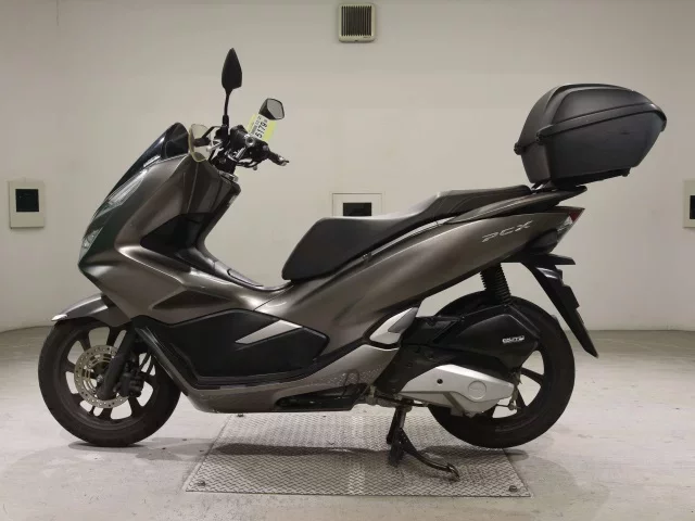 Honda PCX125-3