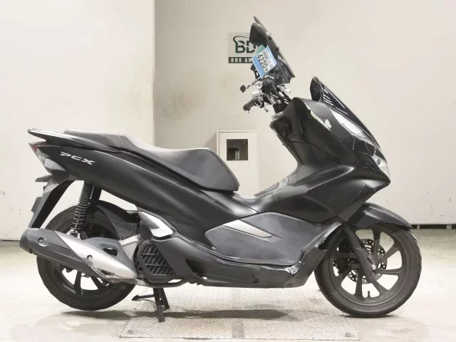 Honda PCX125-3