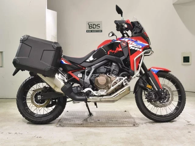 Honda CRF1100L AFRICA TWIN -2 лот № 2662 оценка 7  с аукциона в Японии