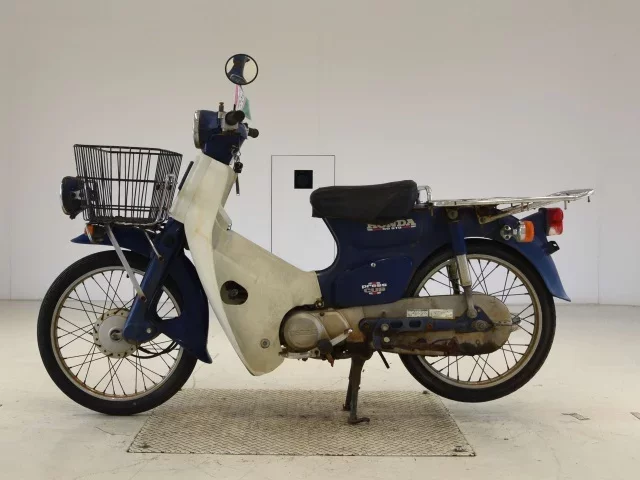 Honda C50
