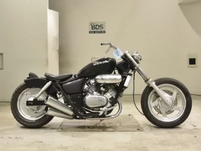 Honda MAGNA 250 SHO LOUIS NOT EQUIPPED