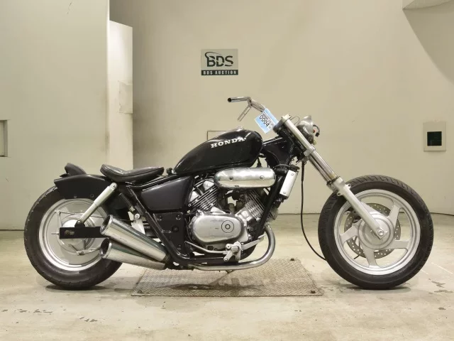 Honda MAGNA 250 SHO LOUIS NOT EQUIPPED